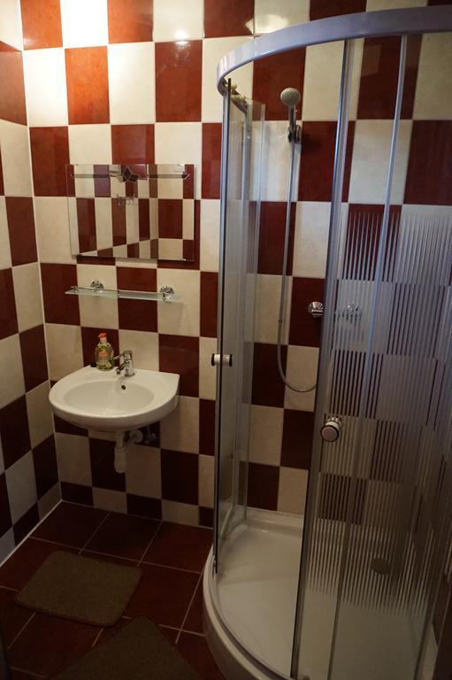 Vadrozsa Vendeghaz-Apartman Demjén Exterior foto